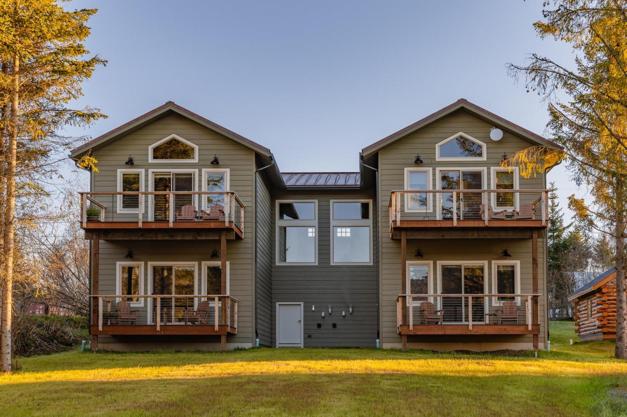 Lakeshore Lodging Suites Хоумър Екстериор снимка